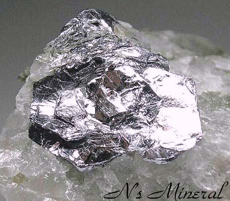 �P�����z/Molybdenite