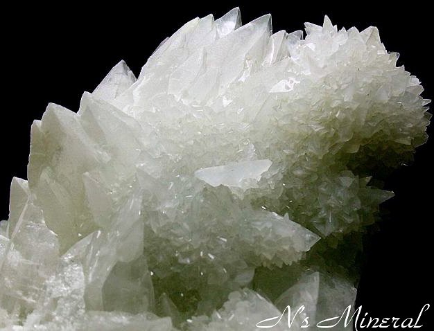 �R�[���}����/Colemanite