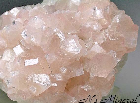 �����/Apophyllite