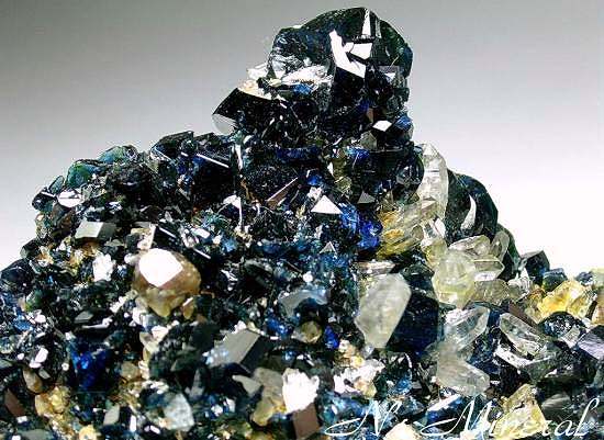 �V����/Lazulite