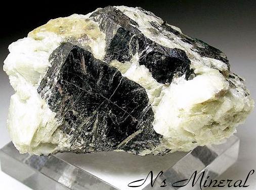 �S�R�����u��/Columbite-(Fe)