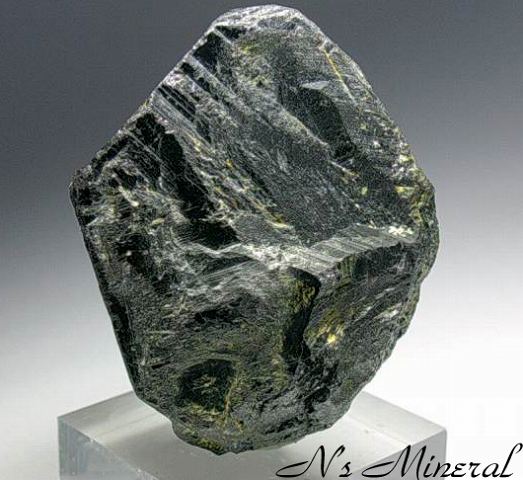 �S�R�����u��/Columbite-(Fe)