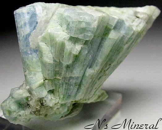 �Β���/Beryl