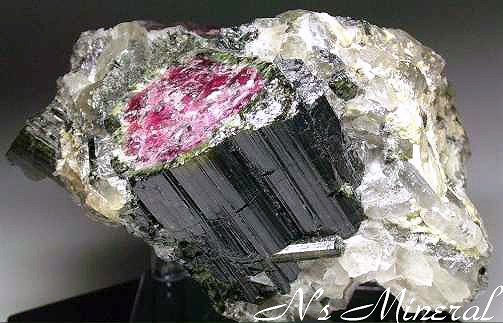 ���`�A�d�C��/Elbaite