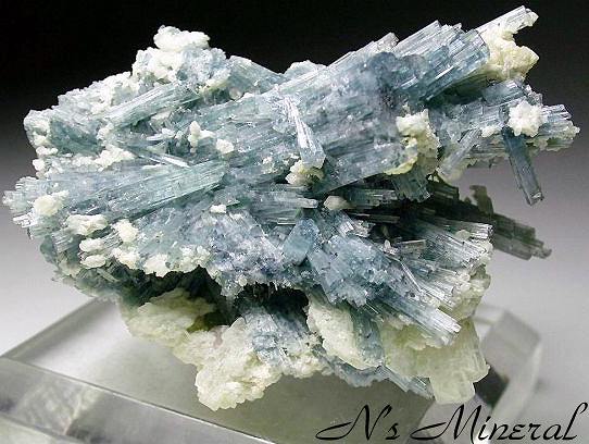���`�A�d�C��/Elbaite