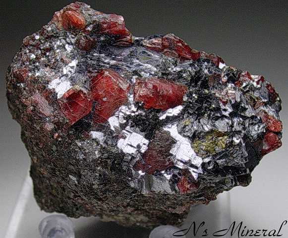 �o���P��/Rhodonite