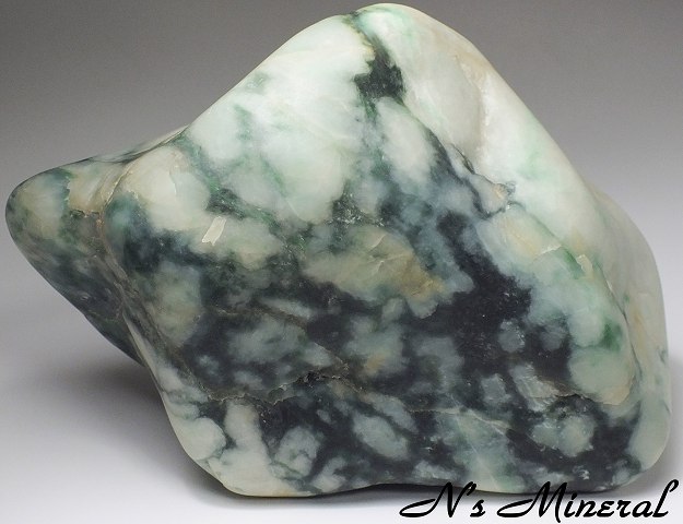�Ő��P��/Jadeite
