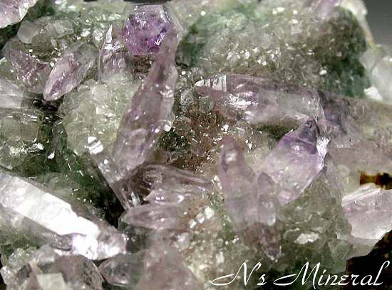 ������/Amethyst