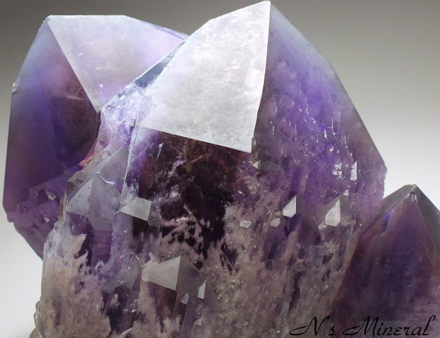 �A���g����/Ametrine