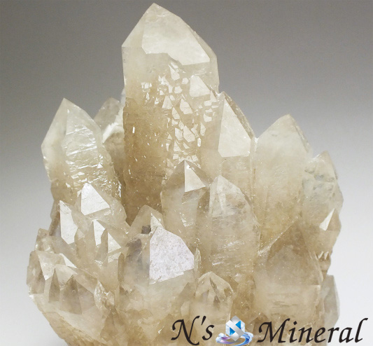 ����/Quartz