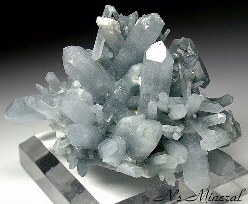 ����/Blue Quartz