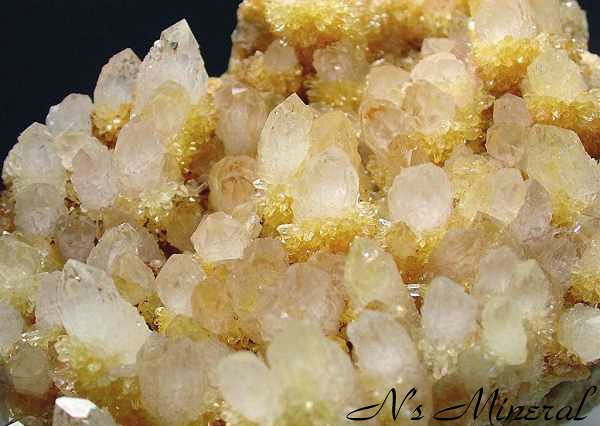 ����/Quartz