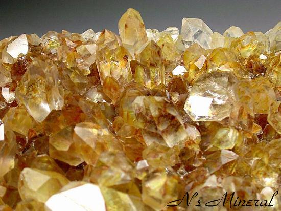 ����/Quartz
