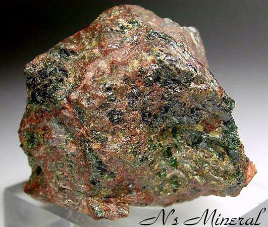 �C�b�g���A��/Yttrialite-(Y)